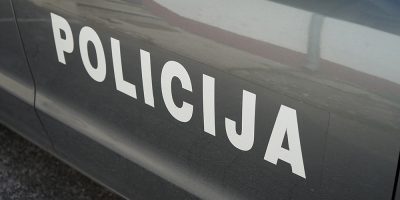 Slovenka sebi namjerno odsjekla ruku kako bi naplatila pare od osiguranja Slovenka sebi namjerno odsjekla ruku kako bi naplatila pare od osiguranja