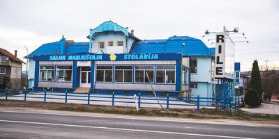 RILE PROMET D.O.O KALESIJA: Stolarija i namještaj sa stilom RILE PROMET D.O.O KALESIJA: Stolarija i namještaj sa stilom