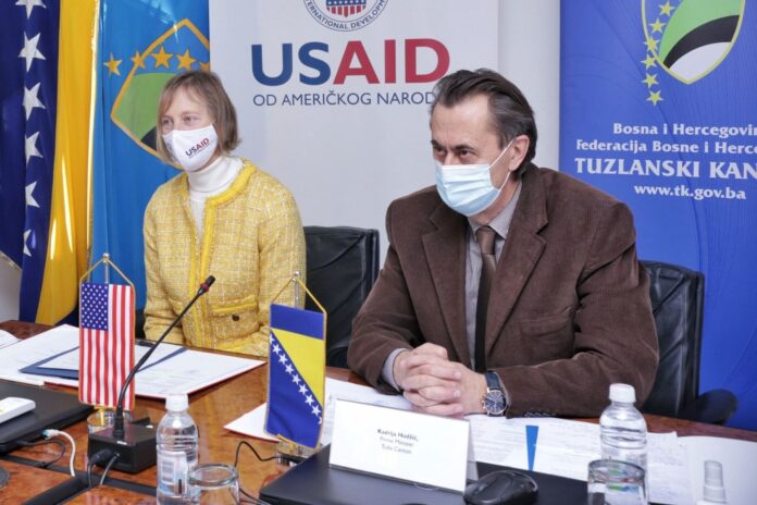 Sinergija Vlade TK i USAID-a ka transparentnoj javnoj upravi