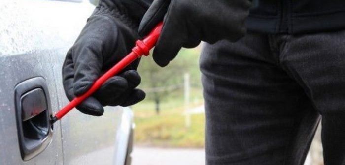 Policija u Tuzli uhapsila mladića iz Gračanice koji je od augusta do oktobra ukrao 21 vozilo