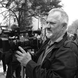 U 61. godini života preminuo dugogodišnji snimatelj RTV TK Emir Smajić