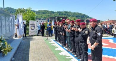 Gradonačelnik Lugavić svečano otvorio spomenik tuzlanskim jedinicama na Slanoj Banji