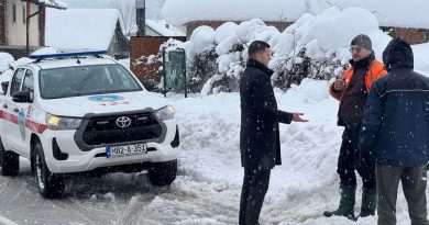 Gračanica: Gradonačelnik obišao mjesne zajednice pogođene snježnim nanosima