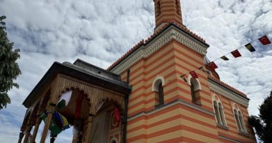 Danas u Tuzli: Nakon sedam godina Šarena džamija otvorena za vjernike