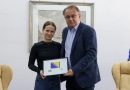 Premijer Nikšić tokom razgovora sa bh. plivačicom Zerinom Vrabac: Ti si ponos Bosne i Hercegovine