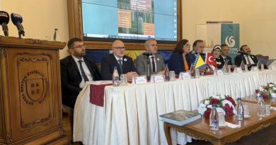Povodom 30. godišnjice genocida nad Bošnjacima u Srebrenici: Ministar Omerović učestvovao na panelu u Ankari