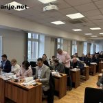 Tramp ozbiljno razmatra povlačenje iz NATO-a